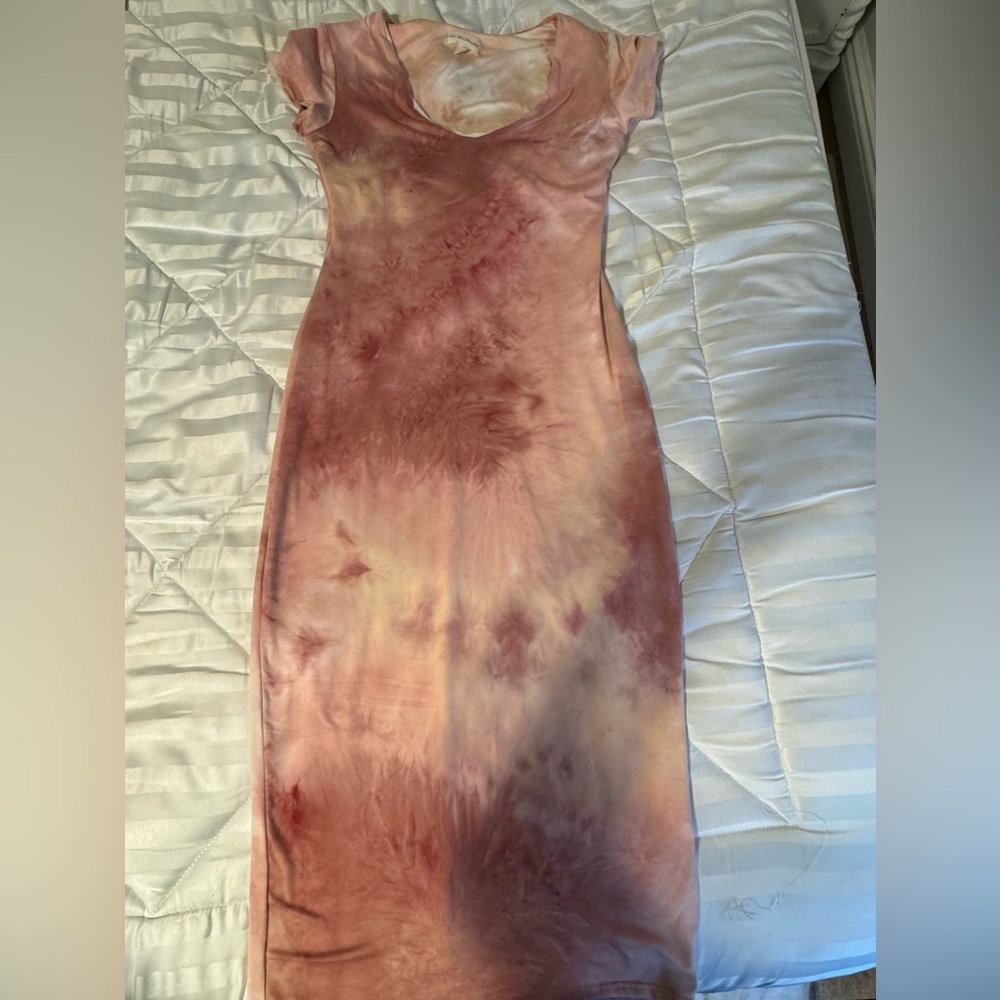 NWOT pink tie dye dress